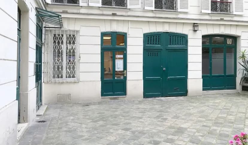 Sofradom - Domiciliation d’entreprise - Agence Paris 8 - Berri — photo 4