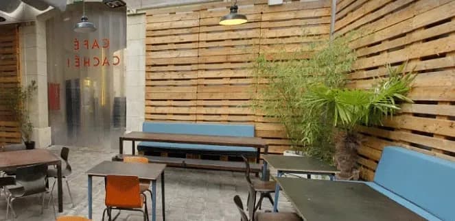 Café Caché — photo 5