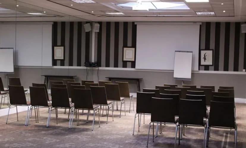 Holiday Inn Nice, an IHG Hotel — photo 2
