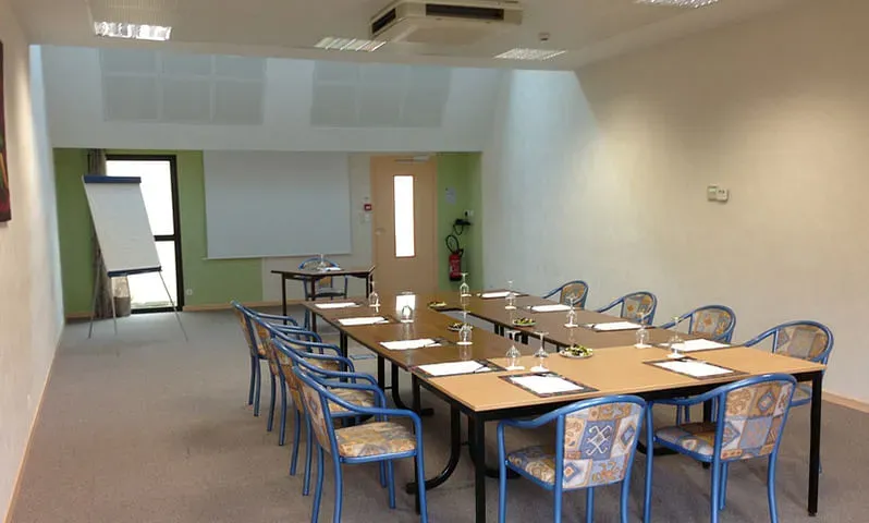 Logis Hostellerie du Mont Aimé — photo 4