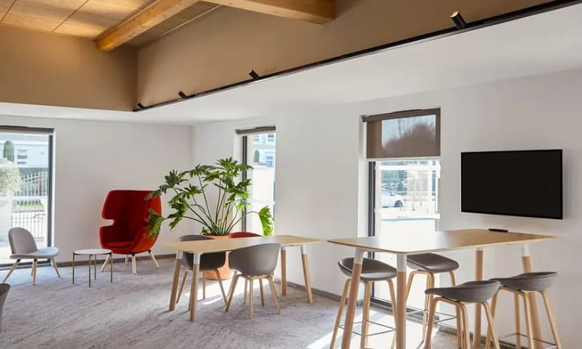 Mercure Avignon Gare TGV — photo 3