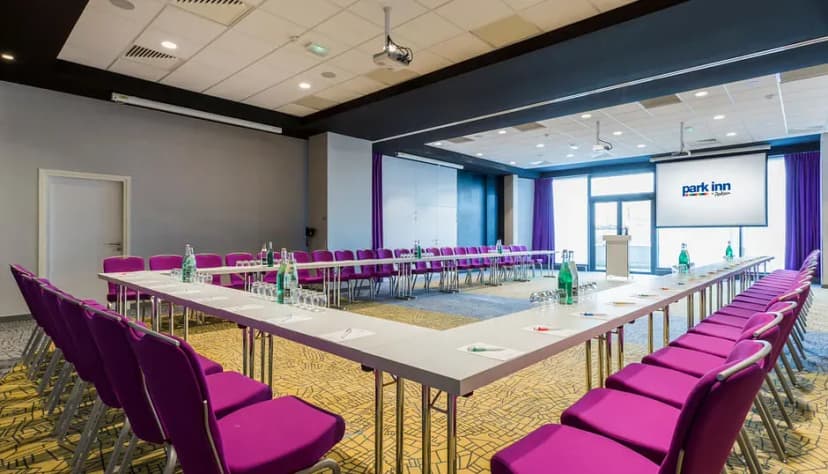Park Inn by Radisson Lille Grand Stade — photo 1