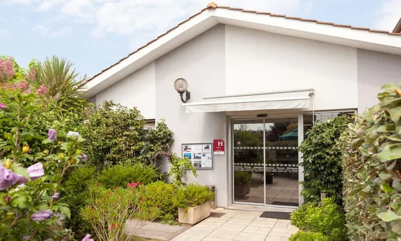 The Originals City, Hôtel du Phare, Bordeaux Mérignac (Inter-Hotel) — photo 1