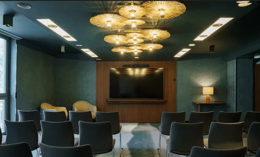 voco Paris - Porte de Clichy, an IHG Hotel — photo 4