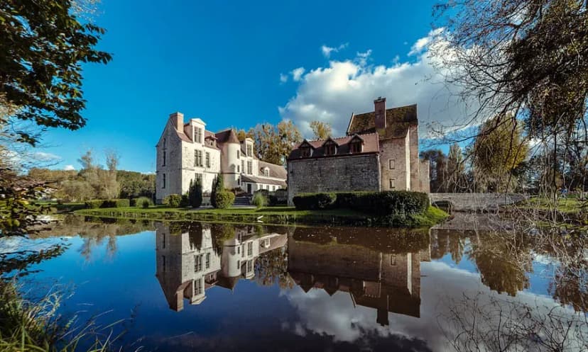 Castle Pontarmé — photo 1