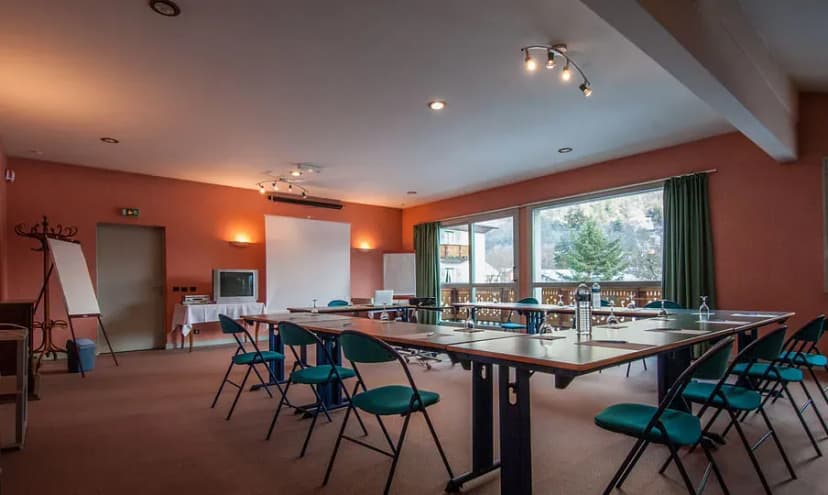 Brit Hotel Florimont - Albertville — photo 2