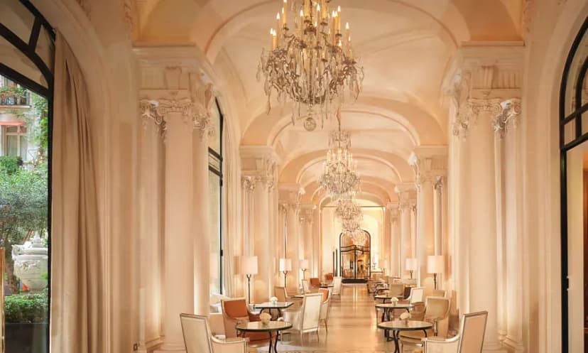 Hôtel Plaza Athénée — photo 1