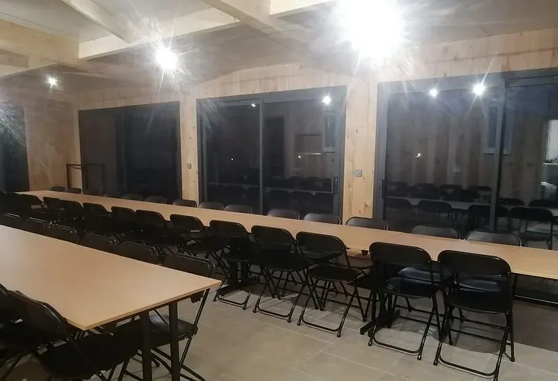 Ferme des Poulardières : Location de gîte et hébergements insolites avec SPA et piscine proche de Chambord. Lodges en bois et chalets situés en Sologne - Loir-et-Cher (41). — photo 3