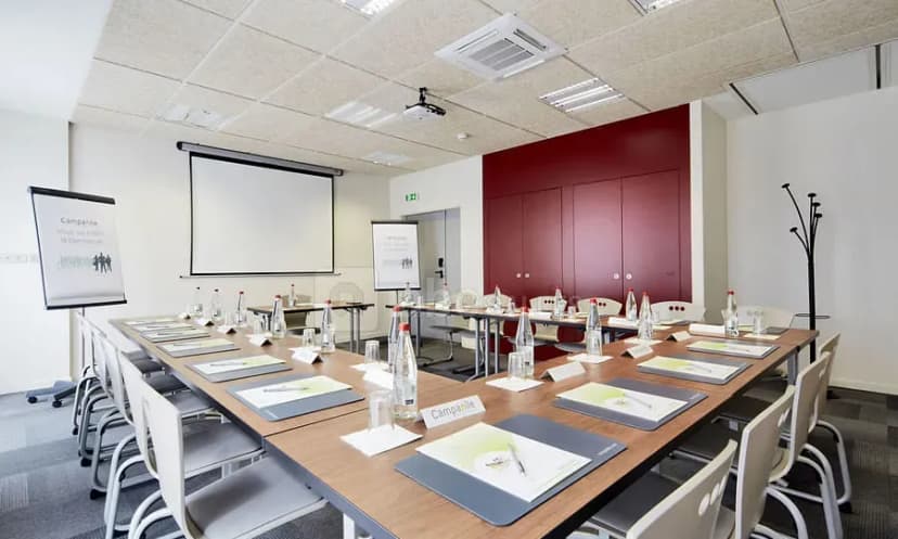 Hotel - Restaurant Campanile Paris Ouest- Nanterre- La Défense — photo 2