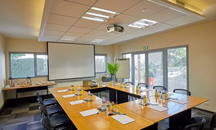 Coworking - Centre d'Affaires - Alizés Coworking Premium - Rennes-Cesson — photo 1