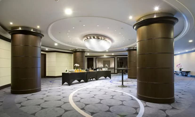 Hilton Paris Charles de Gaulle Airport — photo 2