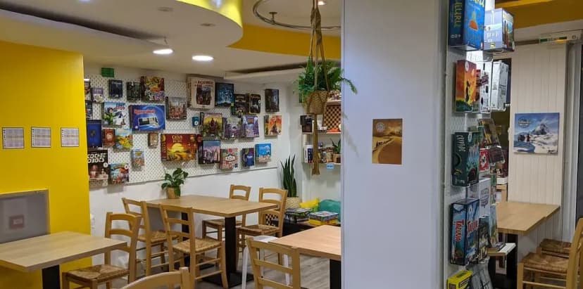 Au Bonheur des Jeux — photo 4
