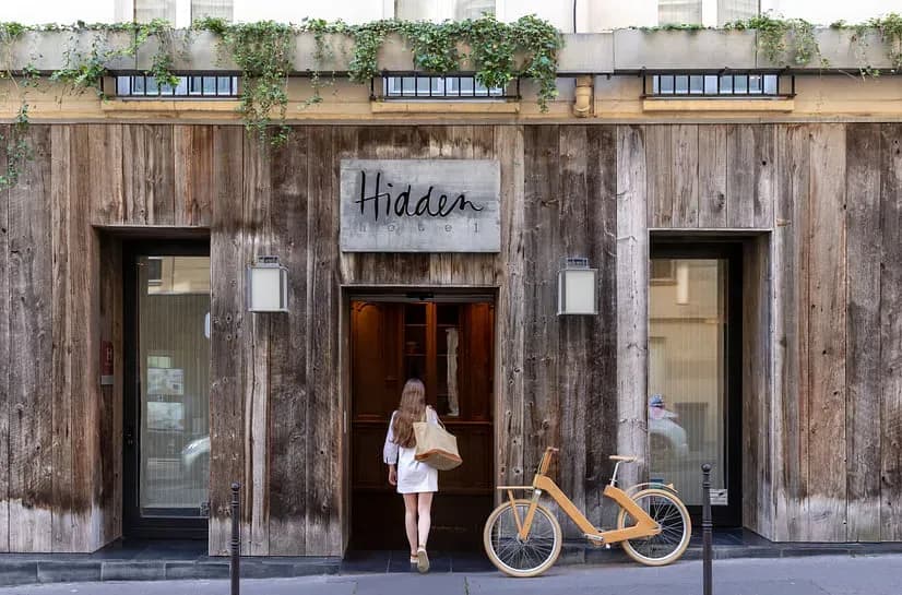 Hidden Hotel — photo 1