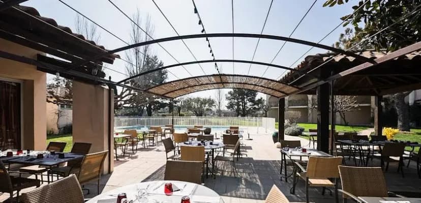 Hôtel Paradou Avignon Sud — photo 1