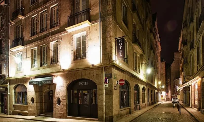 La maison des armateurs**** — photo 1