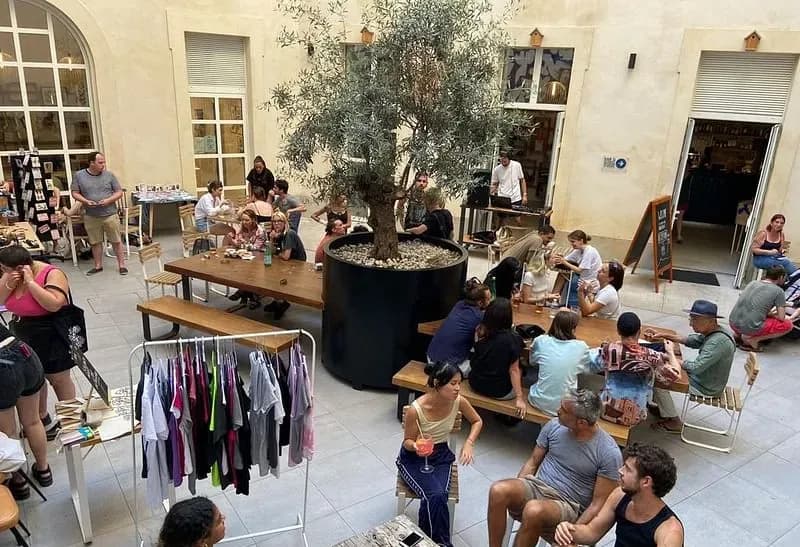 The People Hostel - Marseille — photo 5
