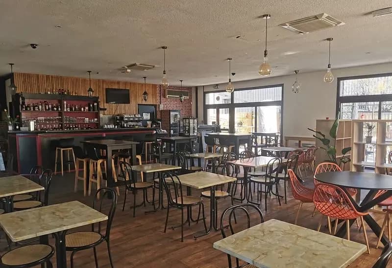 Le CBR Vedène (Café Baravin Restaurant) — photo 1