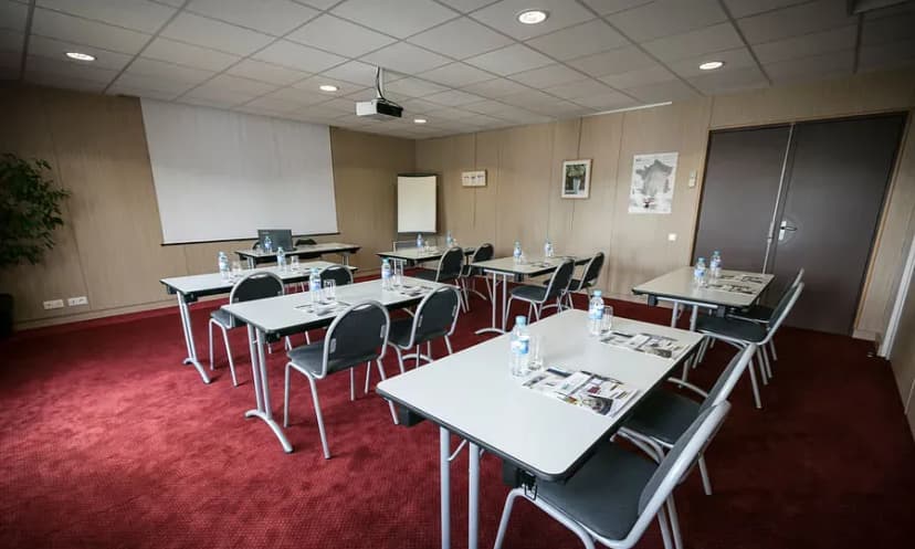 Brit Hotel Rennes - Le Castel — photo 2