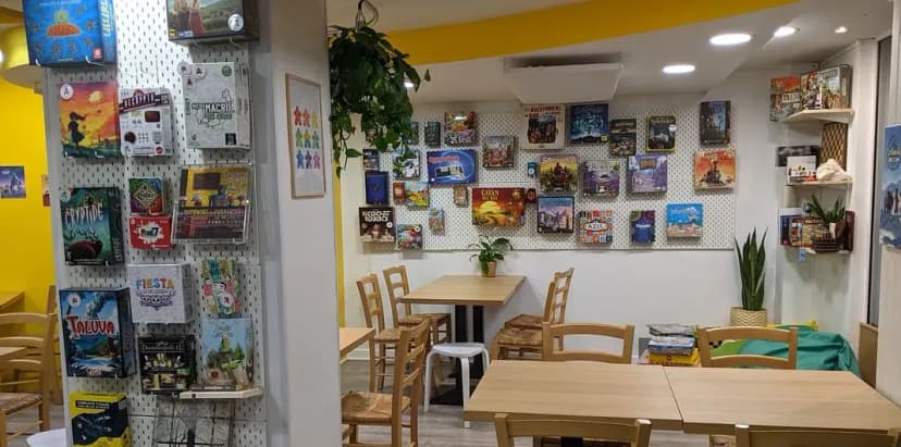 Au Bonheur des Jeux — photo 1