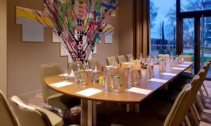 Renaissance Aix-en-Provence Hotel — photo 2
