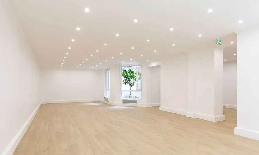 MR AGENCY - Showroom MR12 — photo 1