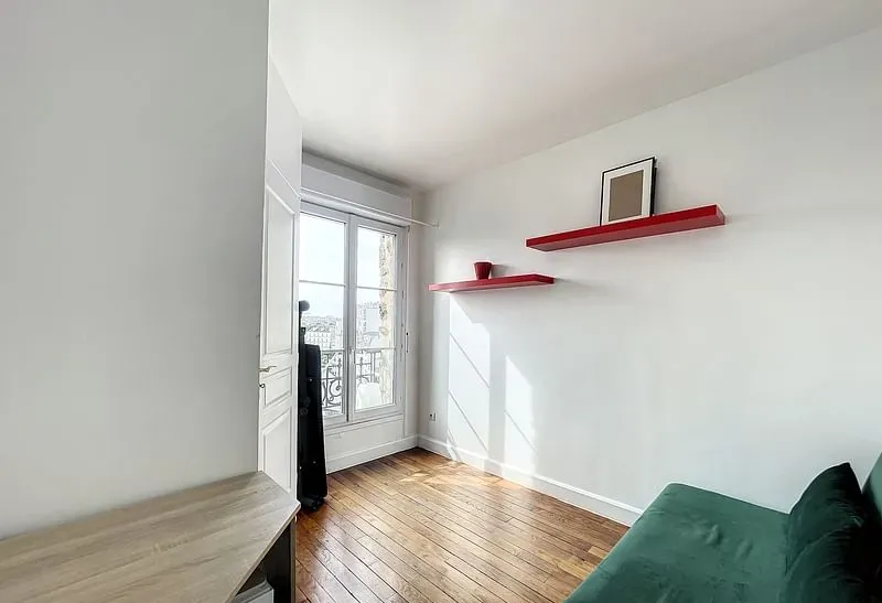 Appartement haussmannien moderne et lumineux — photo 4