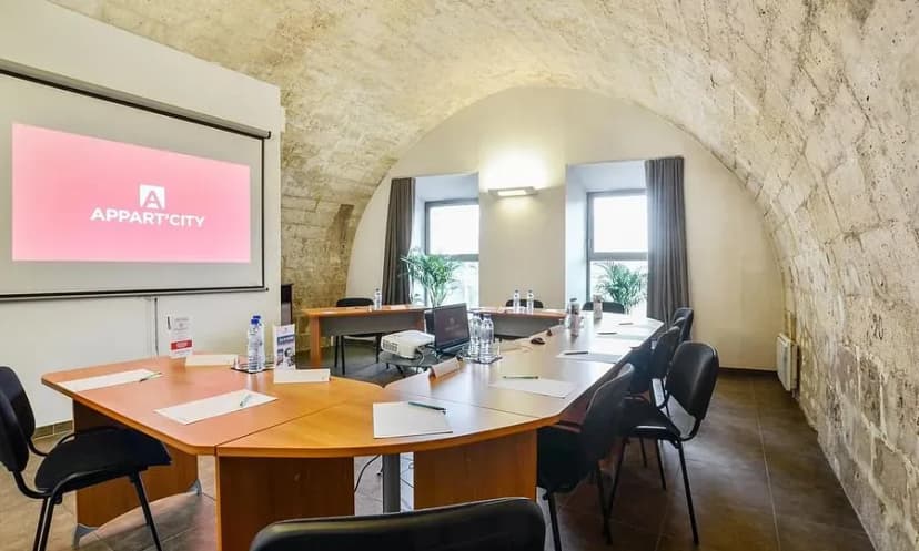 Appart'City Classic Angoulême Centre - Appart Hôtel — photo 3