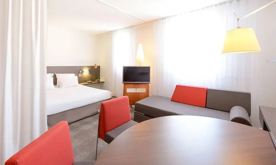 Novotel Suites Clermont Ferrand Polydome — photo 4