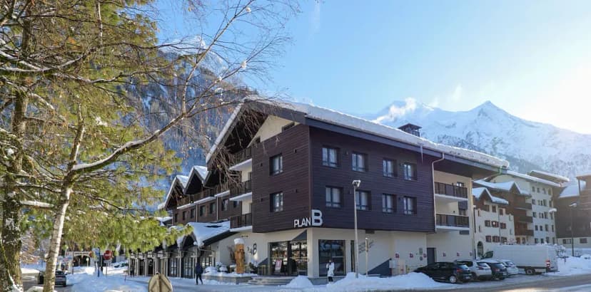 Plan B Hotel - Living Chamonix — photo 1