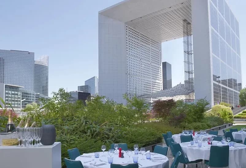 Renaissance Paris La Defense Hotel — photo 1