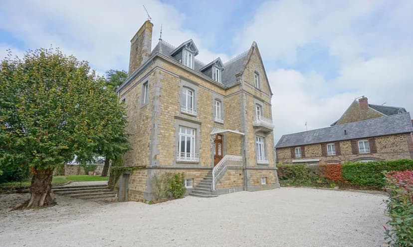 Le Manoir Ducey — photo 1