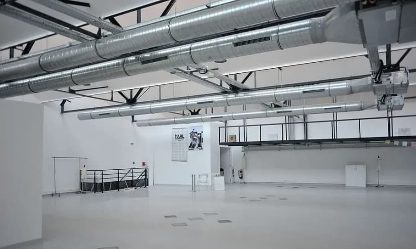 Showroom De L'artillerie — photo 3