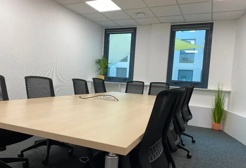 Eagle - Espace Affaires — photo 1