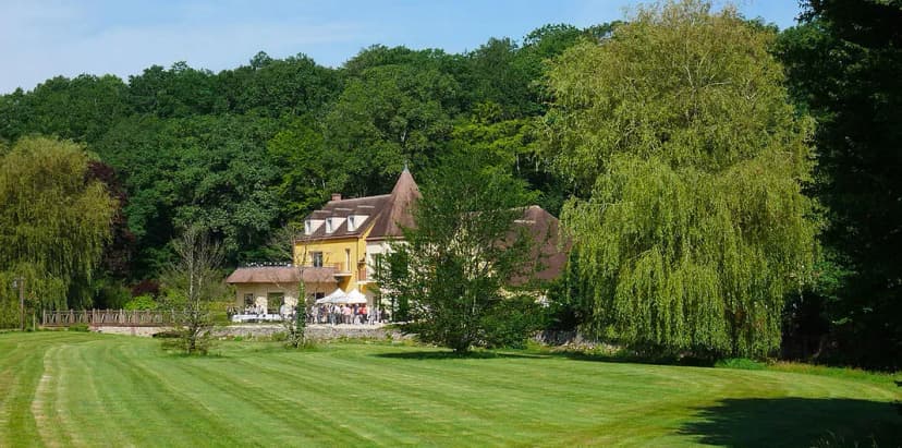 La villa du grand parc - séjours & évènements entre Chartres et Le Mans — photo 1
