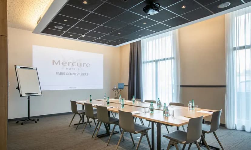 Hôtel Mercure Paris Gennevilliers — photo 1