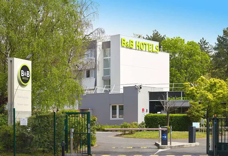 B&B HOTEL Cergy Port — photo 1