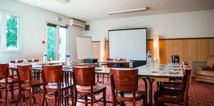 Brit Hotel Blois – Le Préma — photo 1