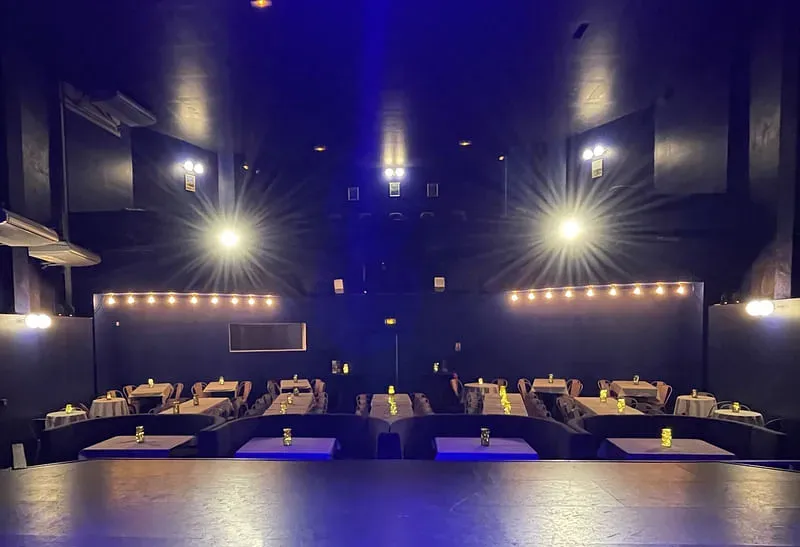 cabaret l'Étoile Bleue — photo 1
