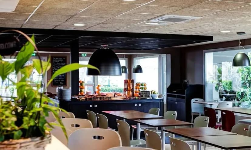 Hôtel Restaurant Campanile Créteil - Bonneuil sur Marne — photo 4