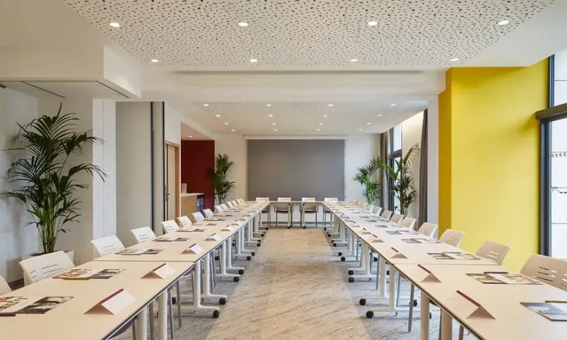 Mercure Avignon Gare TGV — photo 2