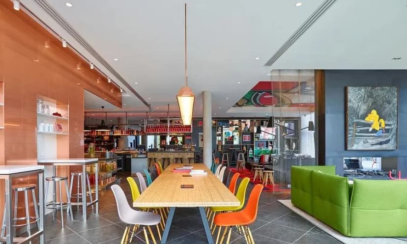 citizenM Paris La Défense hotel — photo 5