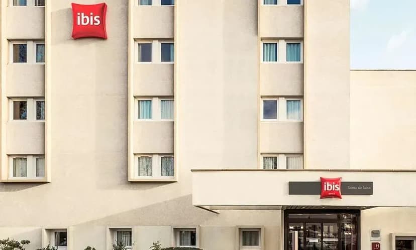 ibis Epinay sur seine Gennevilliers — photo 3