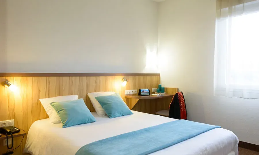 BRIT HOTEL Reims Croix Blandin — photo 5