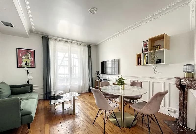 Appartement haussmannien moderne et lumineux — photo 1