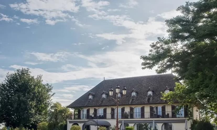 Ermitage de Corton — photo 1