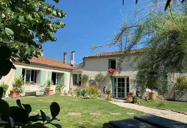 La Grande Barbotière — photo 1
