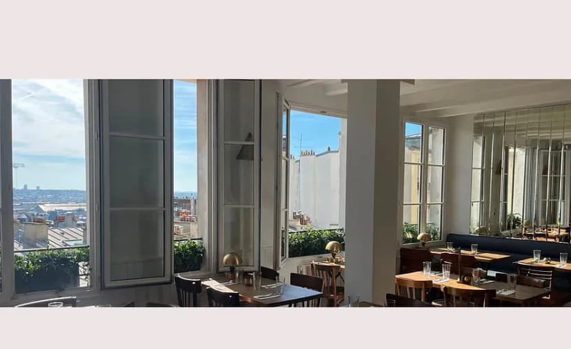 LouLou Montmartre — photo 1