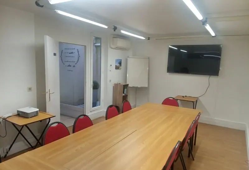 Three Third Space, Business Center GARE ST JEAN — photo 1
