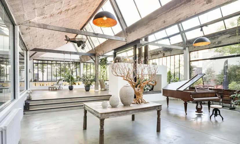 Loft — photo 1