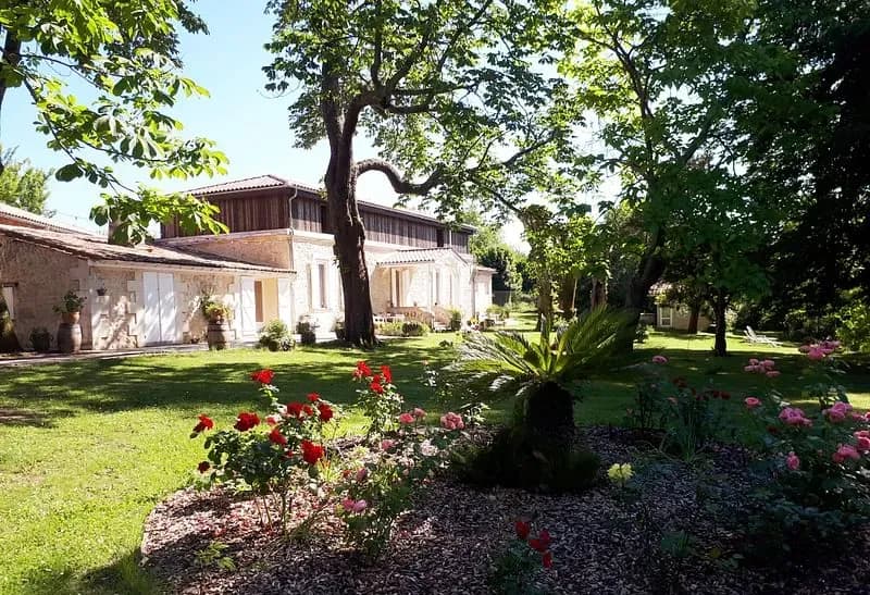 Domaine de Garat - 33270 Bordeaux-Floirac - Bed and breakfast - chambre d'hôtes de charme — photo 1